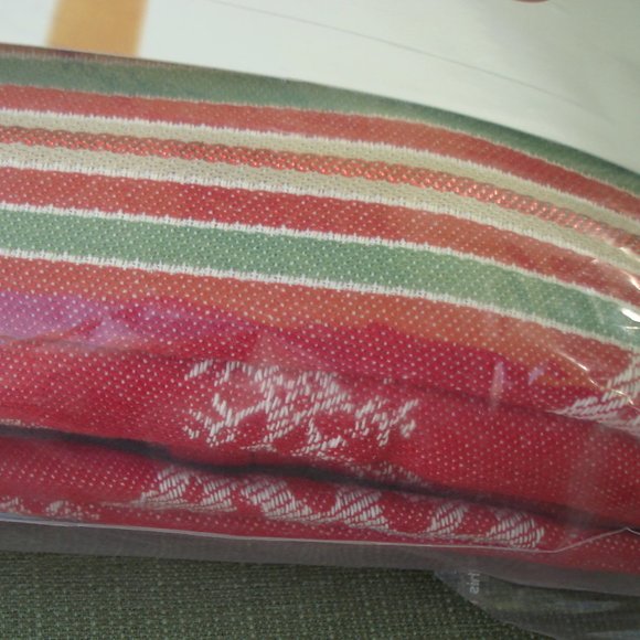 NEW 60" x 84" OBLONG Fabric TABLECLOTH Christmas Homestead Snowflake Farmhouse - Picture 12 of 13